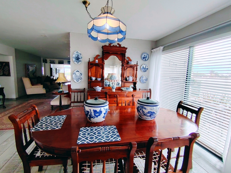 4 Bedroom Property for Sale in Shelley Point Western Cape